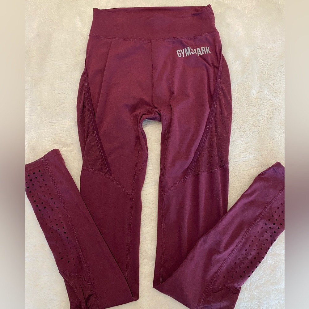 Gymshark Geo Mesh Leggings--Size SMALL- Wine